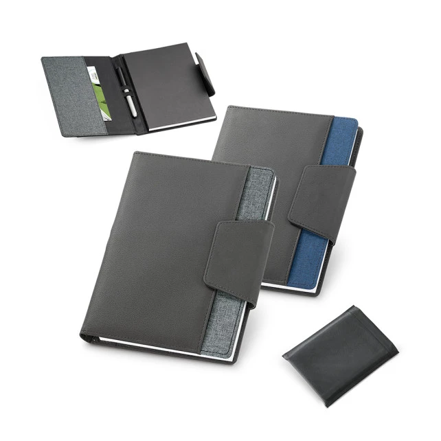 Caderno Com Capa Removível Em Tecido Sintético Tipo Couro Com Fecho Magnético RUSSEL.
