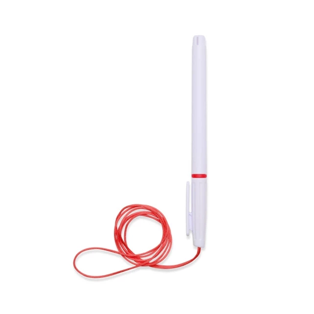 CANETA PLÁSTICA COM CORDÃO