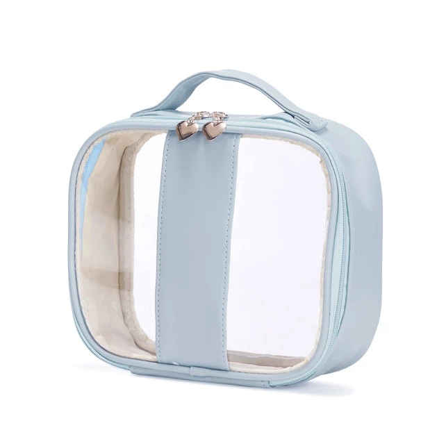 NECESSAIRE EM PVC E PU TAM.M