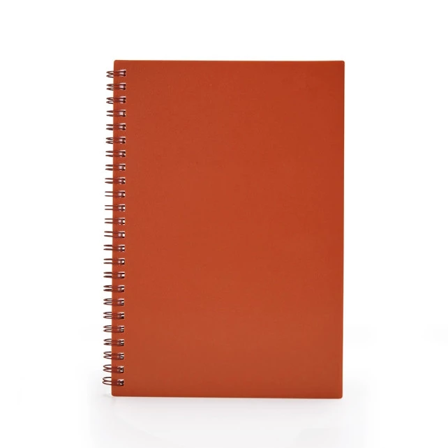 CADERNO A5 PLÁSTICO