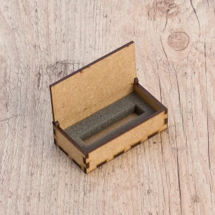 CAIXA PARA PEN DRIVE EM MDF TAMPA EM MDF 13570 