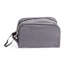 NECESSAIRE