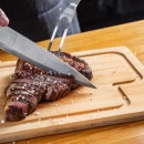 CONJ. PARA CHURRASCO EM BAMBU / INOX / MADEIRA - 3 PÇS.